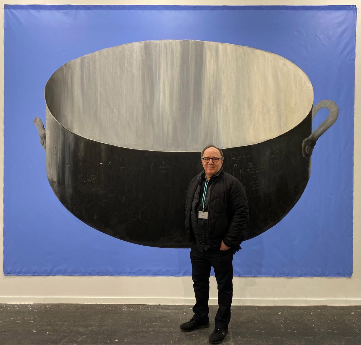 Fabelo in front of his work entitled Dios mío during the Feria de Arco. Madrid 2020.